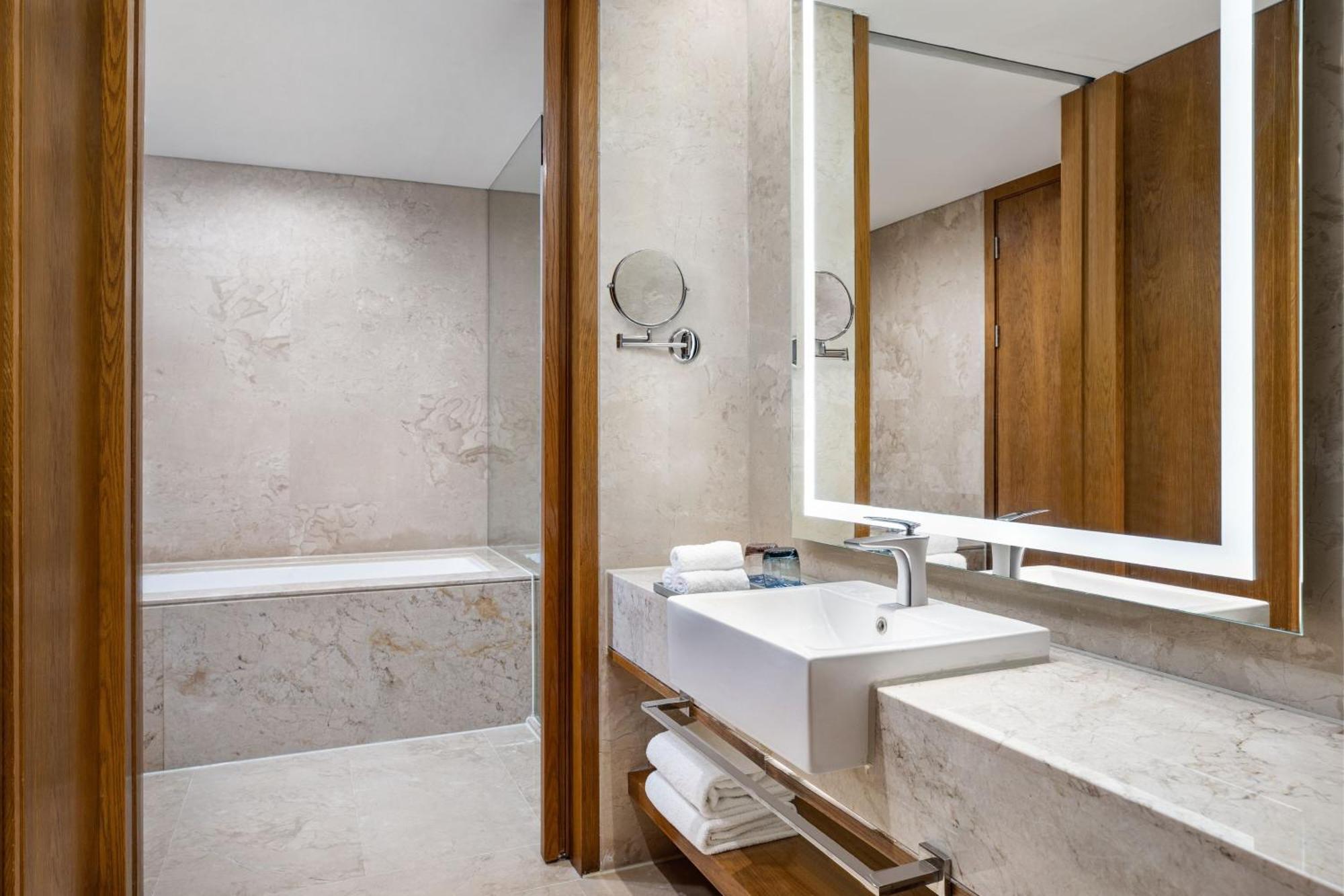 Four Points By Sheraton Shanghai, Kangqiao Hotel